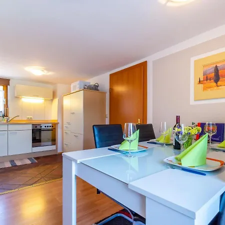 With Mountain View Apartament Piesendorf
